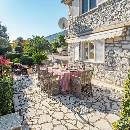 Daire Lovely In Ravni